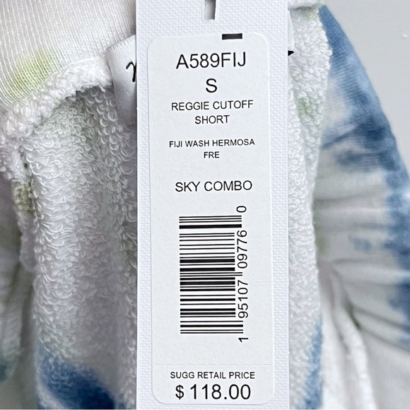 Michael Stars Fiji Wash Sky Combo Tie Dye Reggie Cut Off Shorts NWT Size Small - Picture 8 of 9